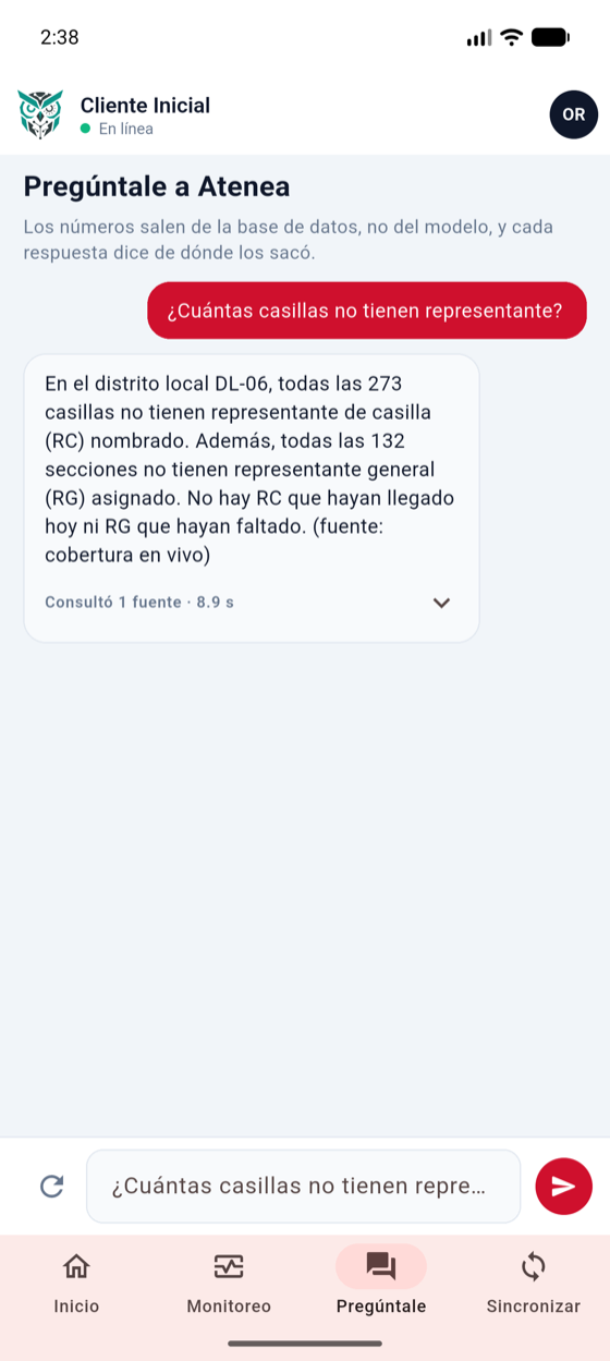 Pestaña Pregúntale de la app con una respuesta y su fuente.